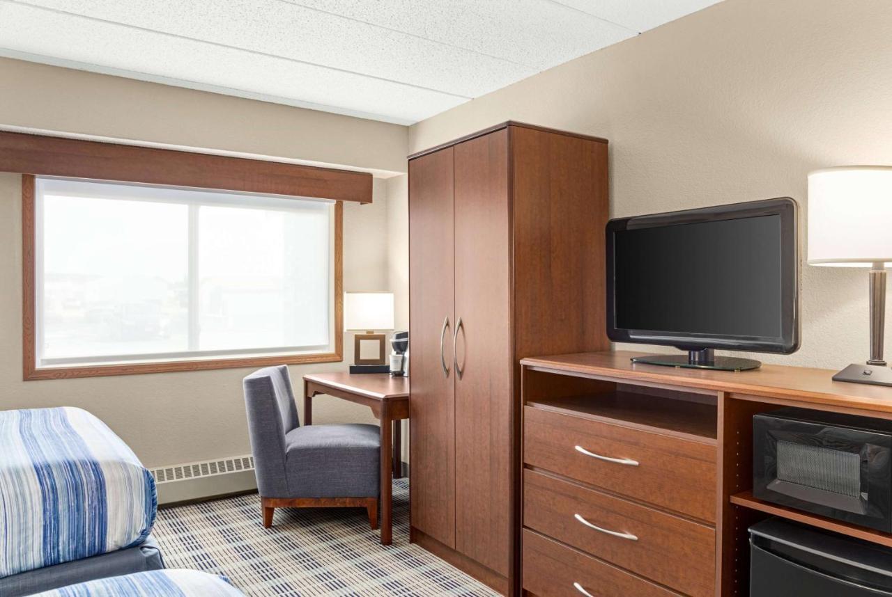 Americinn By Wyndham Roseau Exterior foto